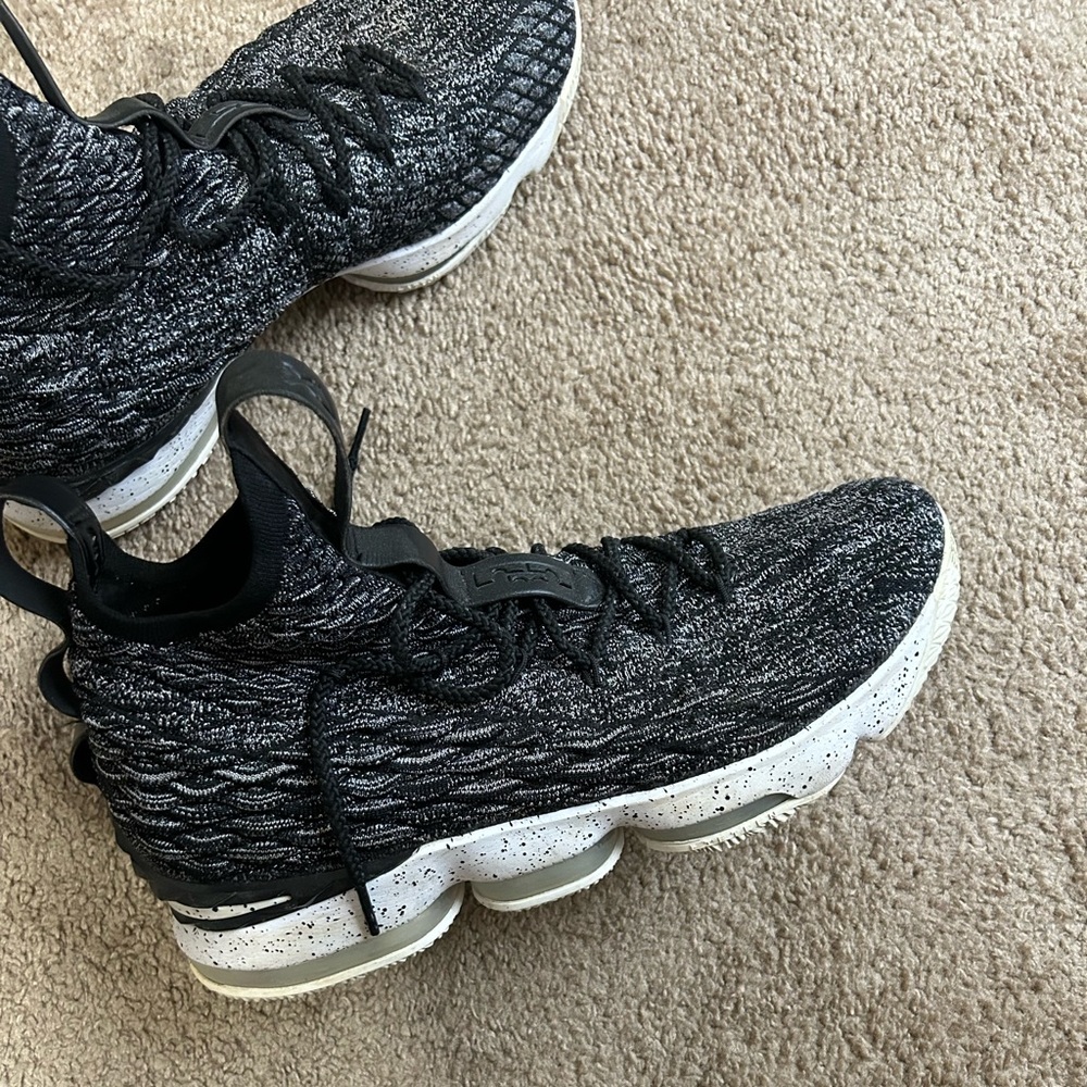 Nike Lebron 15 size 11.5